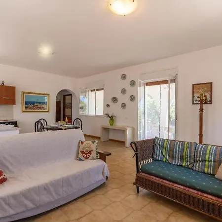 Holiday home Casa Gli Oleandri Castellammare del Golfo