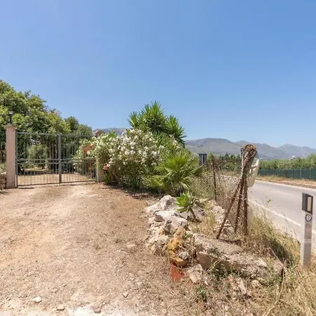 Holiday home Casa Gli Oleandri Castellammare del Golfo